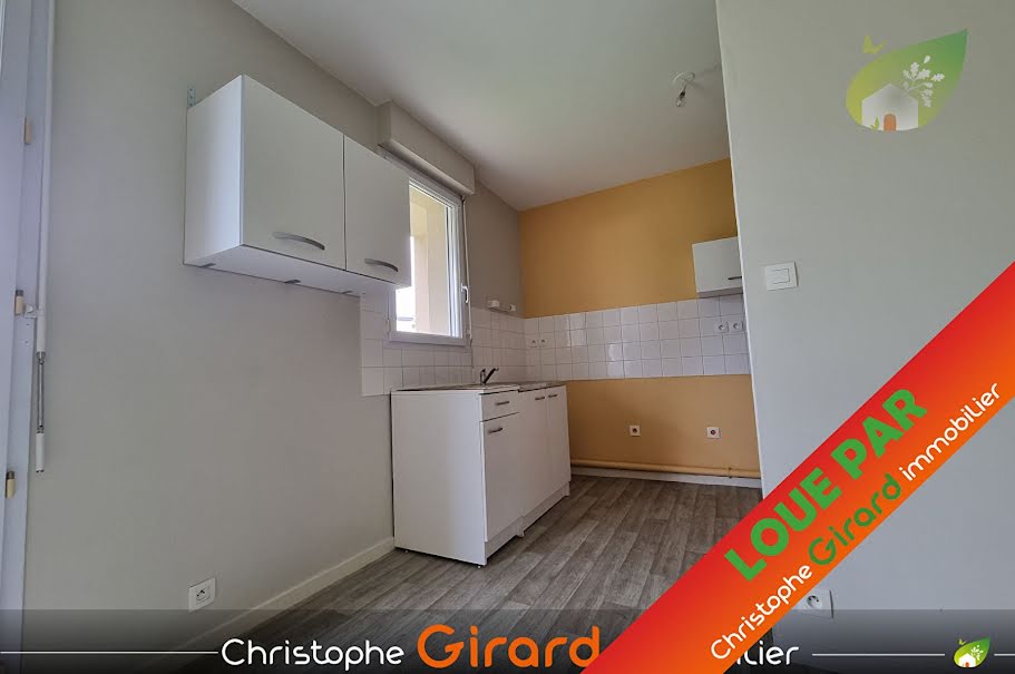 Location  appartement 2 pièces 42.86 m² à Tinténiac (35190), 500 €