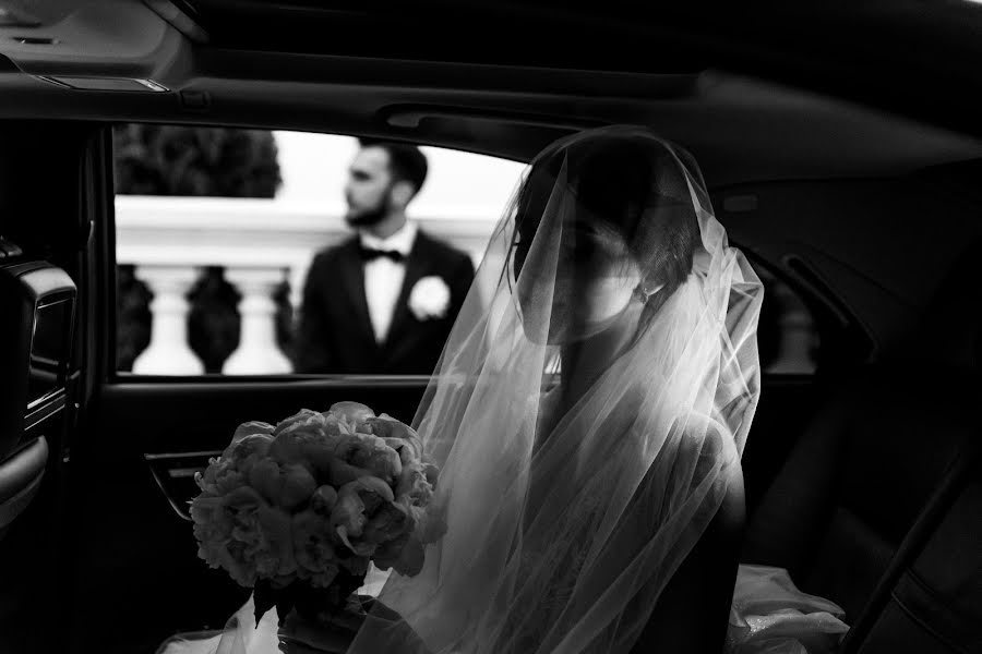 Wedding photographer Polina Vakhrameeva (tsvetanamir). Photo of 11 January 2021