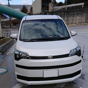 スペイド NCP141