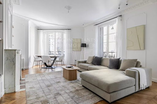 Luxury property for sale in Paris 15ème (75015)