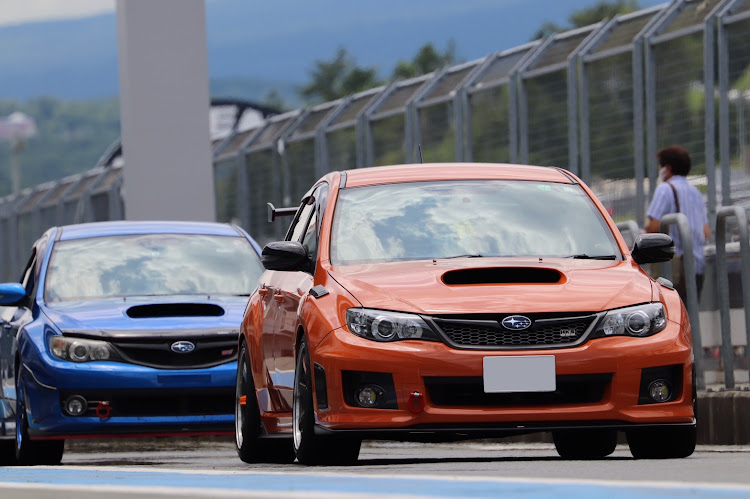 WRX STIの🐍アナコンダ🐍・富士スピードウェイ・アキュ号復活祭・熱中症に注意・梅雨の晴れ間に関するカスタム事例の投稿画像7枚目