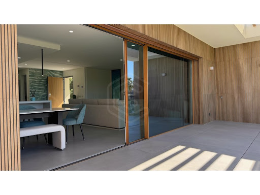 Apartment with terrace and pool 2