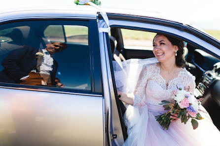 Fotografo di matrimoni Anna Sergeenko (anhenfeo). Foto del 11 luglio 2017