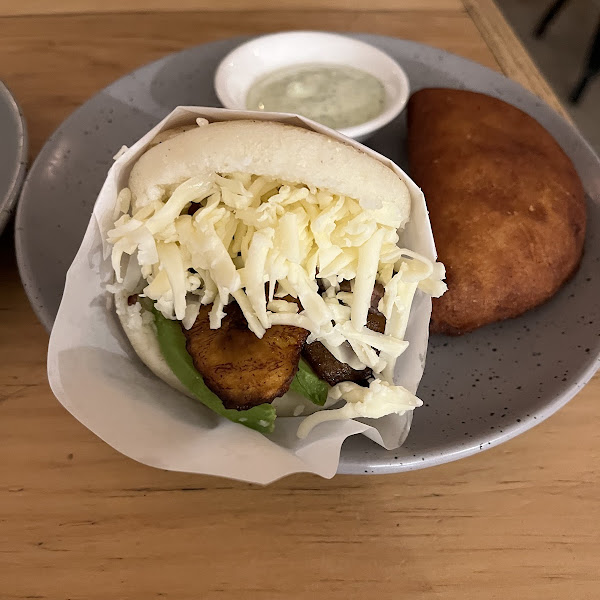 Arepa with Venezuelan