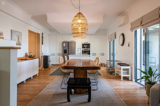 Maison contemporaine avec piscine et jardin 2