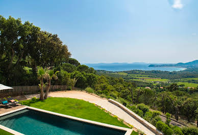 Villa avec piscine et jardin 3