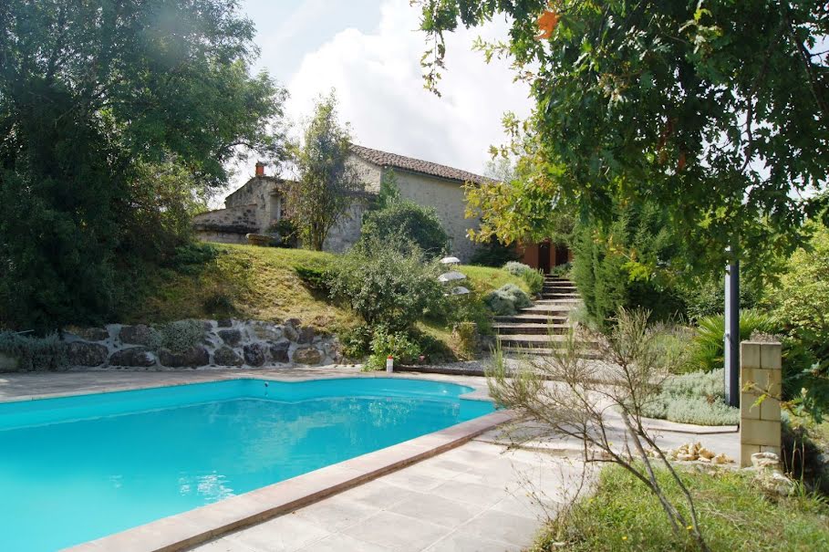 Vente maison 19 pièces 423 m² à Cahors (46000), 640 000 €