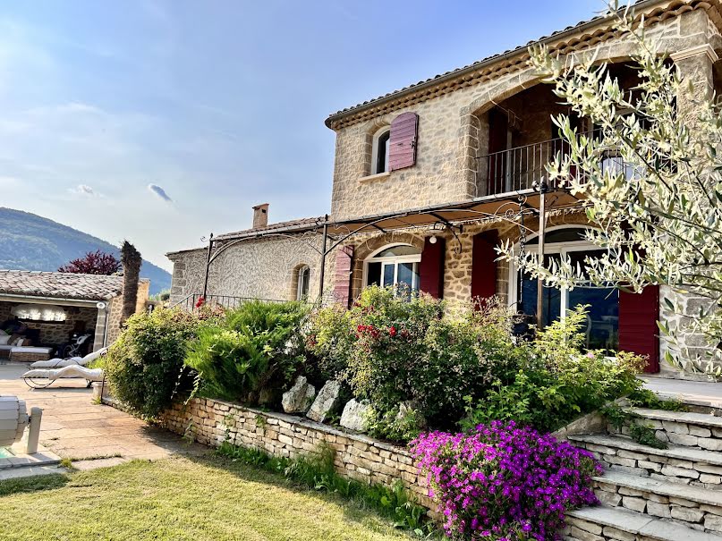 Vente propriété 6 pièces 188 m² à Sisteron (04200), 735 000 €
