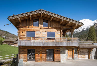 Chalet with panoramic view and terrace 5