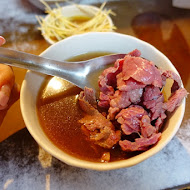 六千泓佐土產牛肉(六千牛肉湯)