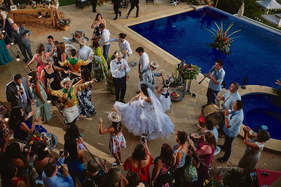 Fotografo di matrimoni John Palacio (johnpalacio). Foto del 2 ottobre 2017