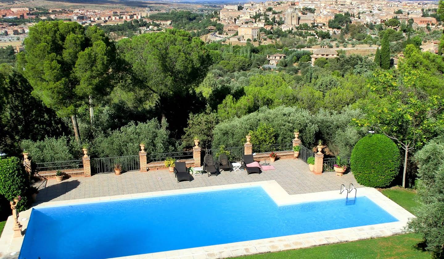 House with pool and terrace Toledo