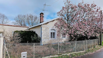 maison à Saint-Médard-en-Jalles (33)