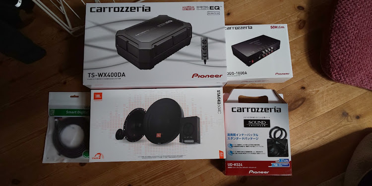 デリカD:5のデリカD:5・DIY・カーオーディオ・デジタルプロセッシングユニット・ﾊﾟﾜｰﾄﾞｻﾌﾞｳｰﾊｰに関するカスタム事例の投稿画像1枚目