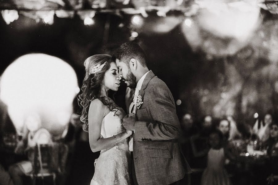婚礼摄影师Roberto Torres（torresayora）。2019 4月25日的照片