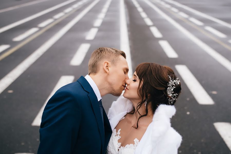 Fotógrafo de casamento Zhenya Vasilev (ilfordfan). Foto de 8 de junho 2017