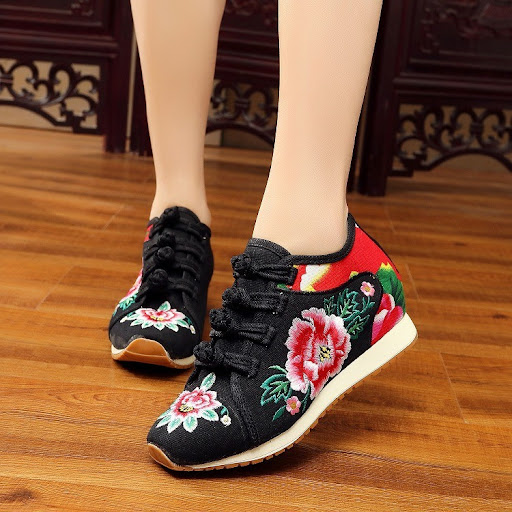 Title 5, Buckle embroidered ethnic casual shoes – Comfor...