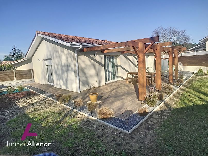 Vente maison 3 pièces 80 m² à Belin-Béliet (33830), 285 000 €