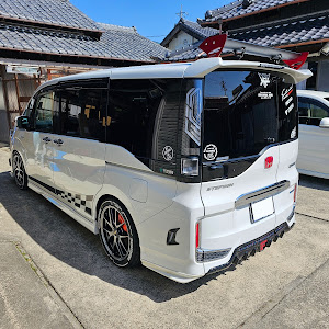 ステップワゴンスパーダ RP5