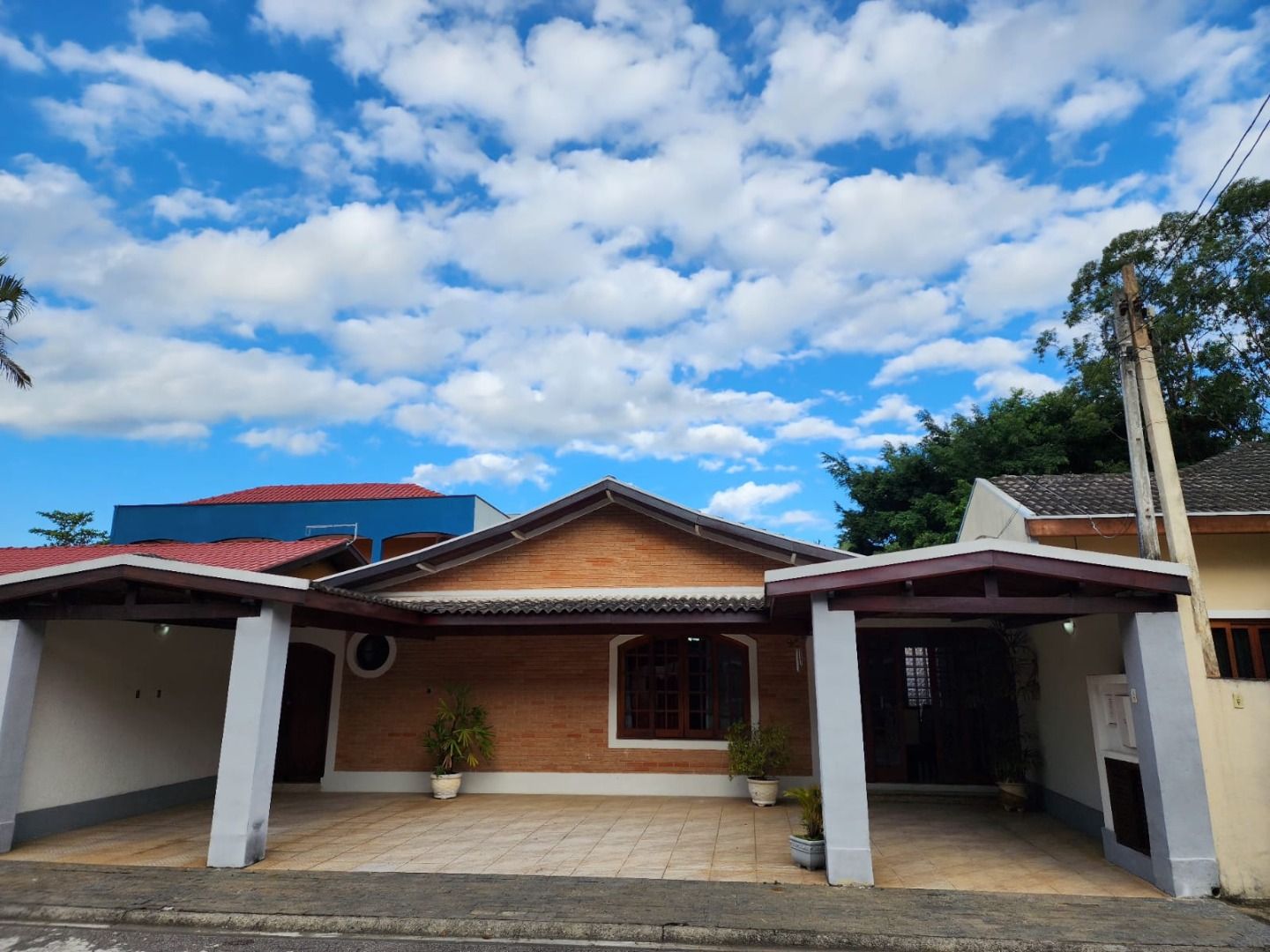 Casas à venda Condomínio Terras do Vale