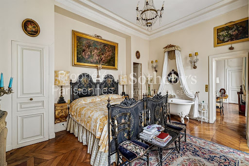 Apartment 5