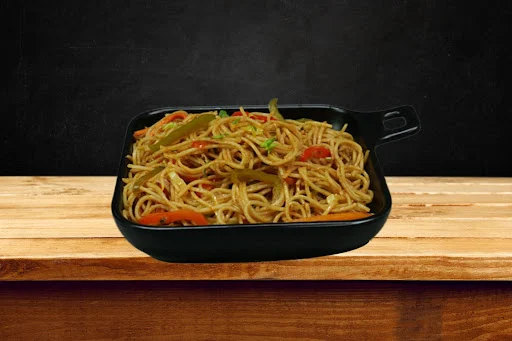 Hakka Noodles