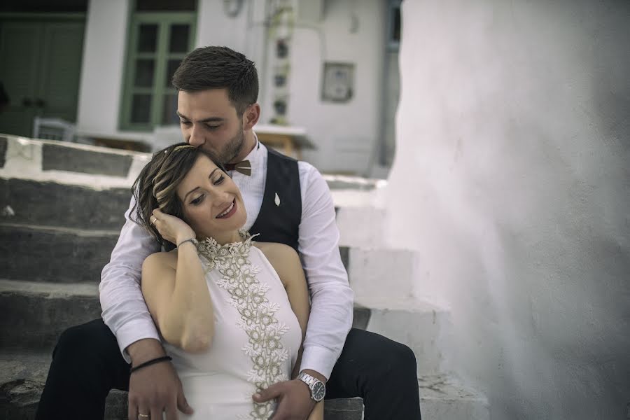 Wedding photographer Kostas Mathioulakis (mathioulakis). Photo of 30 April 2018