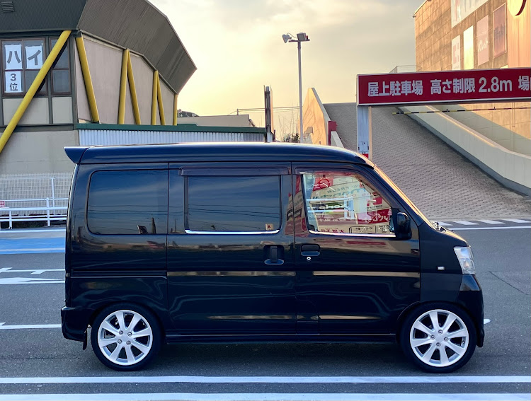ハイゼットカーゴのダイハツ純正16インチ・ダイハツ純正アルミホイール・みんなでつくろうホイール図鑑・ホイール大百科に関するカスタム事例の投稿画像1枚目