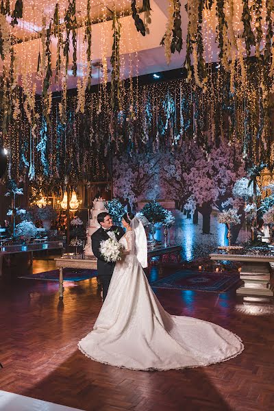 Fotógrafo de casamento Helmuth Sanchez Justiniano (helmuthsanchez). Foto de 4 de outubro 2019