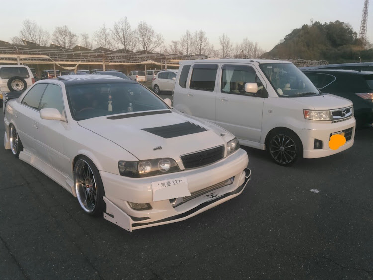 AZ-ワゴンのアズウェイゴン・チェイサー・お腹空いた・おはぎさん・つかの間の休日に関するカスタム事例の投稿画像1枚目