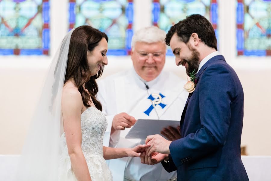 Fotógrafo de casamento Emilie Pickering (emiliepickering). Foto de 9 de março 2020