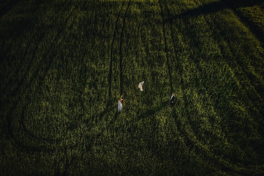 Svadobný fotograf Maciek Januszewski (maciekjanuszews). Fotografia publikovaná 16. júna 2016