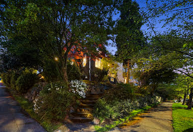 Maison avec jardin et terrasse 11