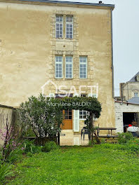 maison à Fontenay-le-Comte (85)