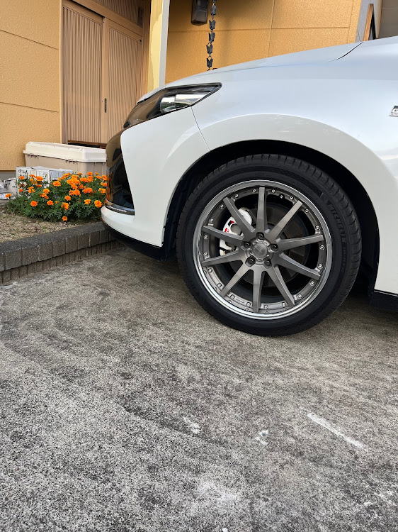 ハリアーの納車されて一番最初のカスタムに関するカスタム事例の投稿画像3枚目