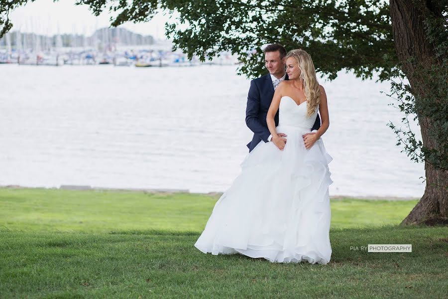 Fotógrafo de bodas Pia Ry Fjordside (piary). Foto del 30 de marzo 2019