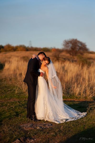 Fotógrafo de casamento Vitaliy Minakov (minakov). Foto de 27 de junho 2016