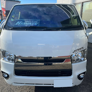 ハイエースバン GDH206V