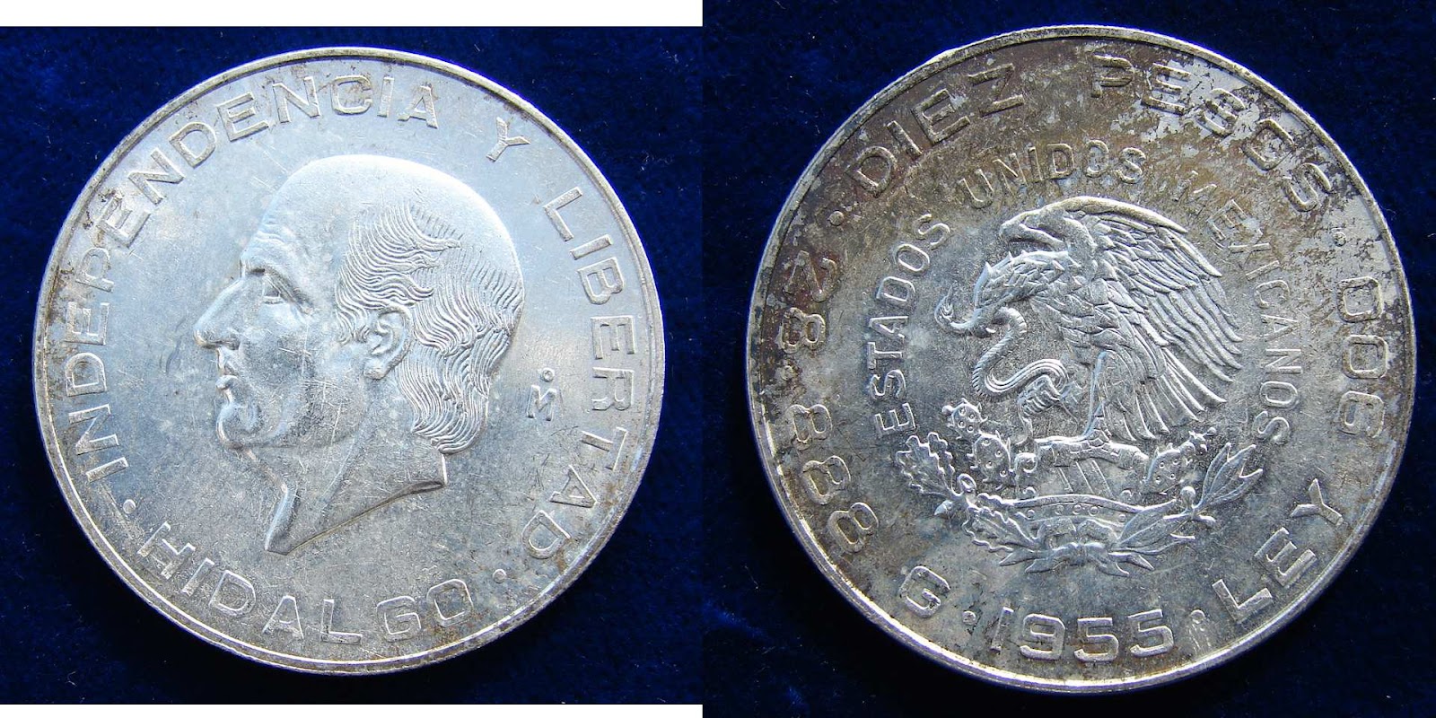 Maxico_10_Pesos_1955_Crown_Size_Silver_Coin_EF.jpg