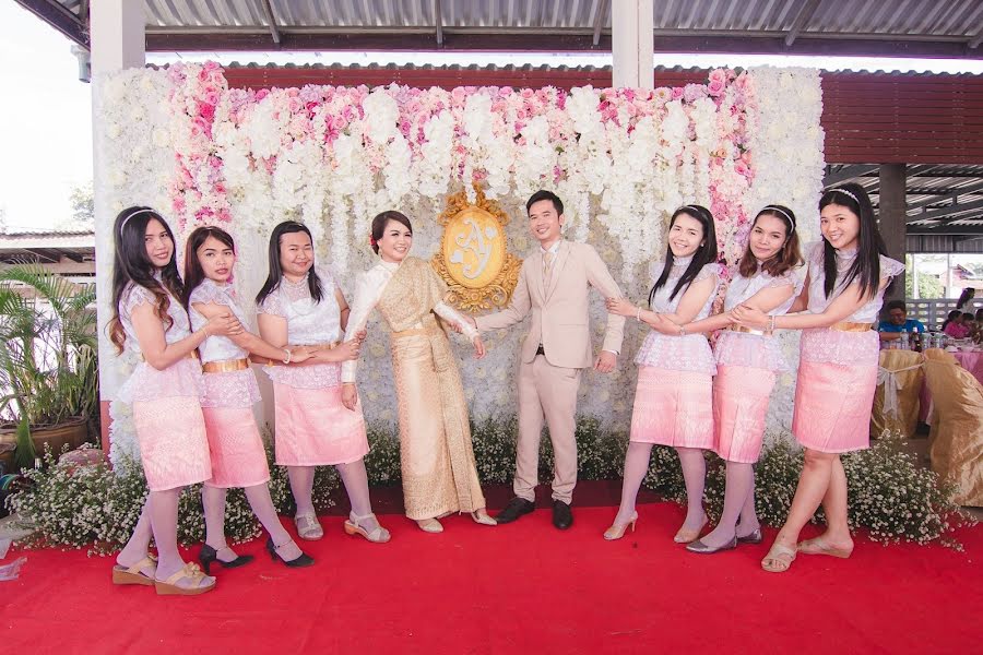 Hochzeitsfotograf Kraiwin Sangsakoo (sangsakoo). Foto vom 8. September 2020