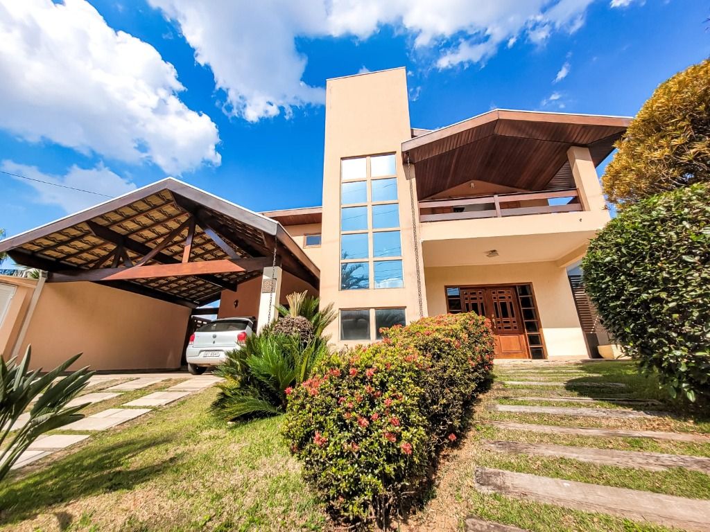 Casas à venda Condomínio Residencial Jaguary