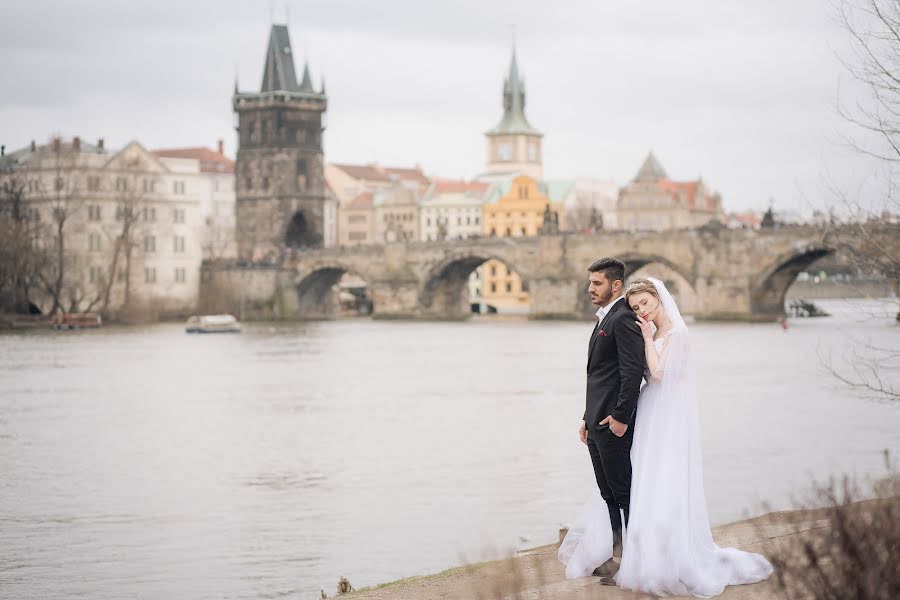 Fotógrafo de casamento Roman Lutkov (romanlutkov). Foto de 29 de abril 2020