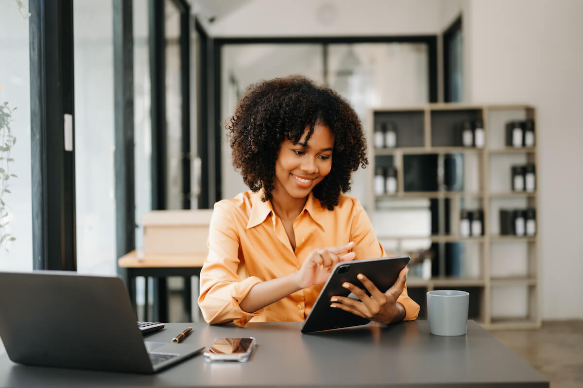 CCBHC: manager using a tablet