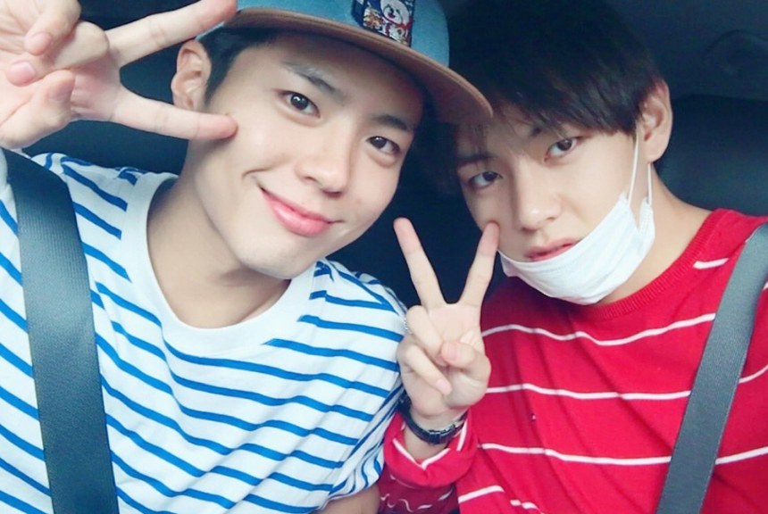 BTS' V playful banter with close friend Park Bo Gum during his Instagram  Live; Fans REACT