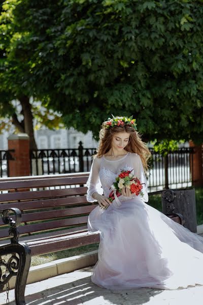 Wedding photographer Valentina Zemlyannikova (v13zemlannikova). Photo of 18 October 2018