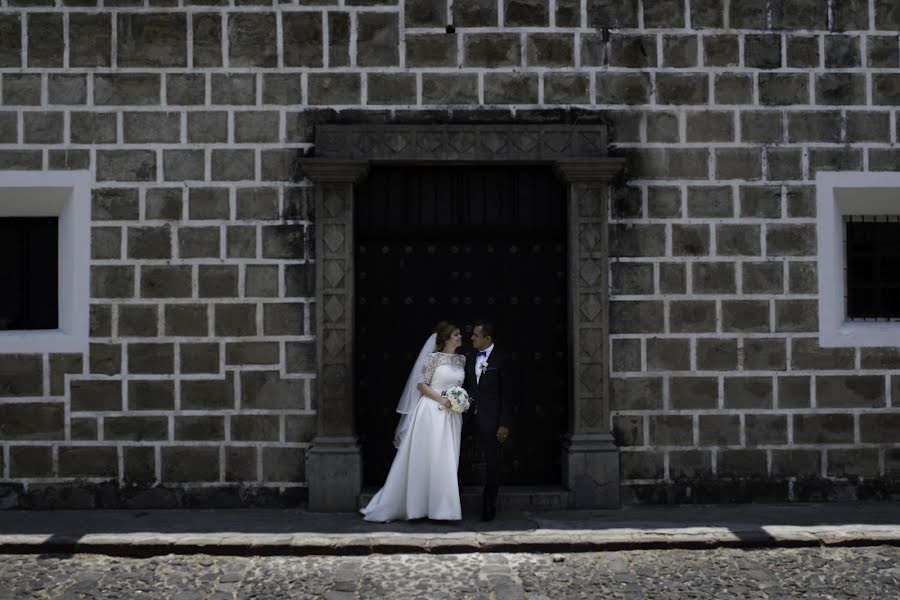 Fotografo di matrimoni Maria Fleischmann (mariafleischman). Foto del 25 aprile 2017