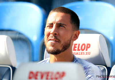 Eden Hazard ziet vanop de bank concurrent twee keer scoren 