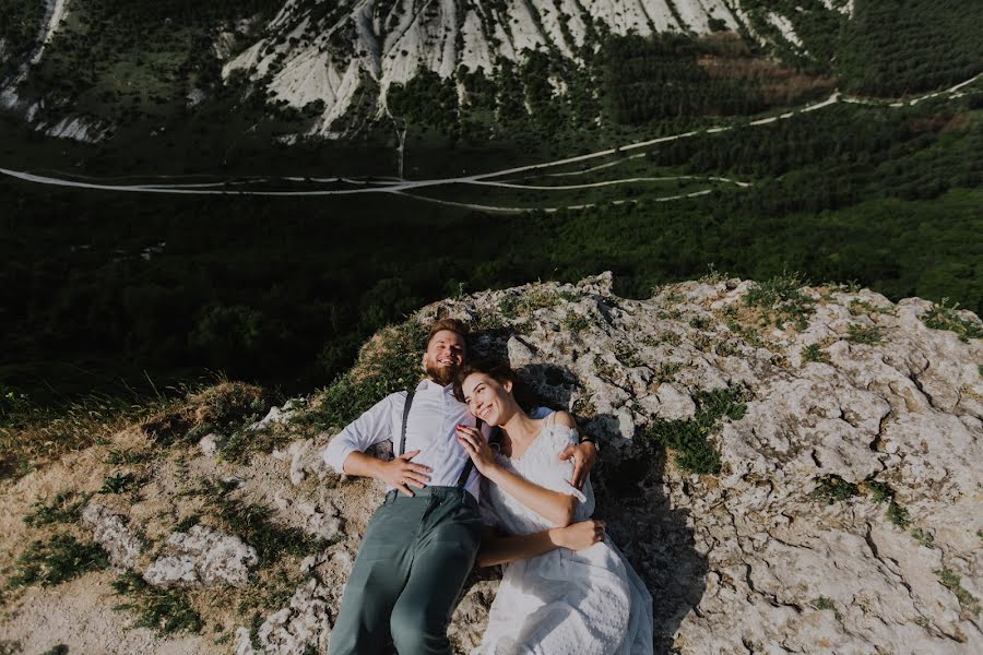 Fotógrafo de casamento Denis Scherbakov (redden). Foto de 18 de janeiro 2019