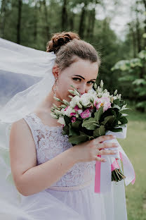 Fotógrafo de casamento Evgeniya Khalizova (khalizova). Foto de 23 de junho 2020