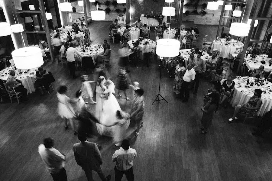 Fotógrafo de casamento Andrey Gribov (gogolgrib). Foto de 27 de julho 2016